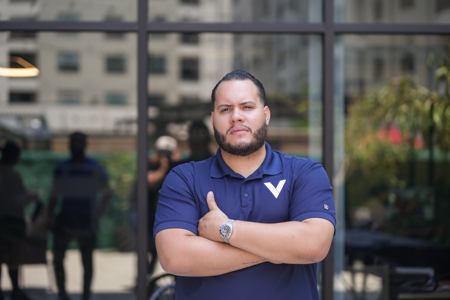 Steven Velazquez